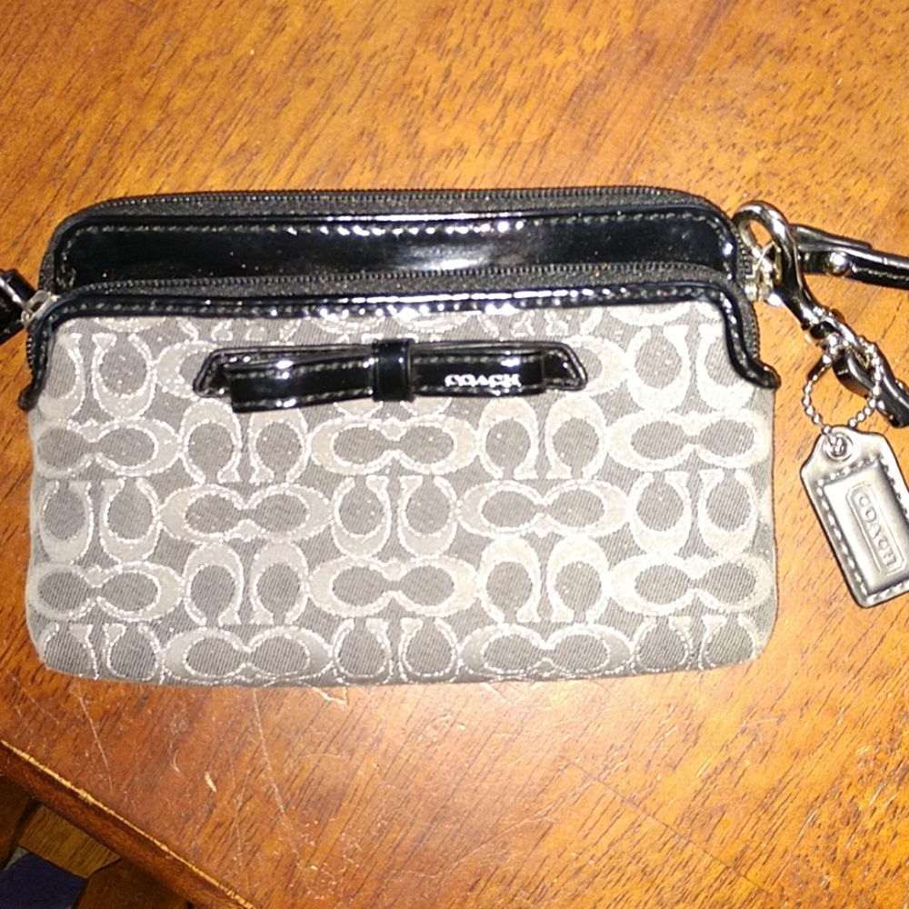 Coach wristlet wallet bag